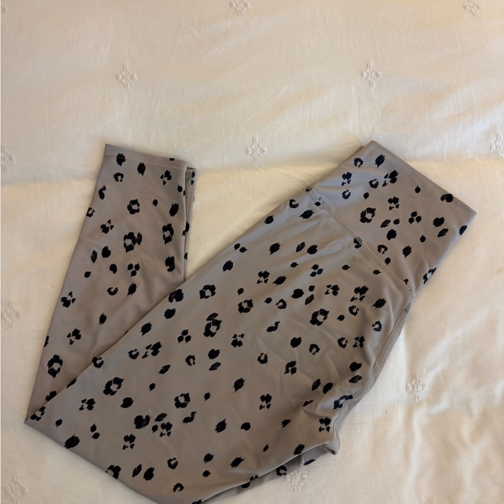 Stylish Leopard Print Leggings